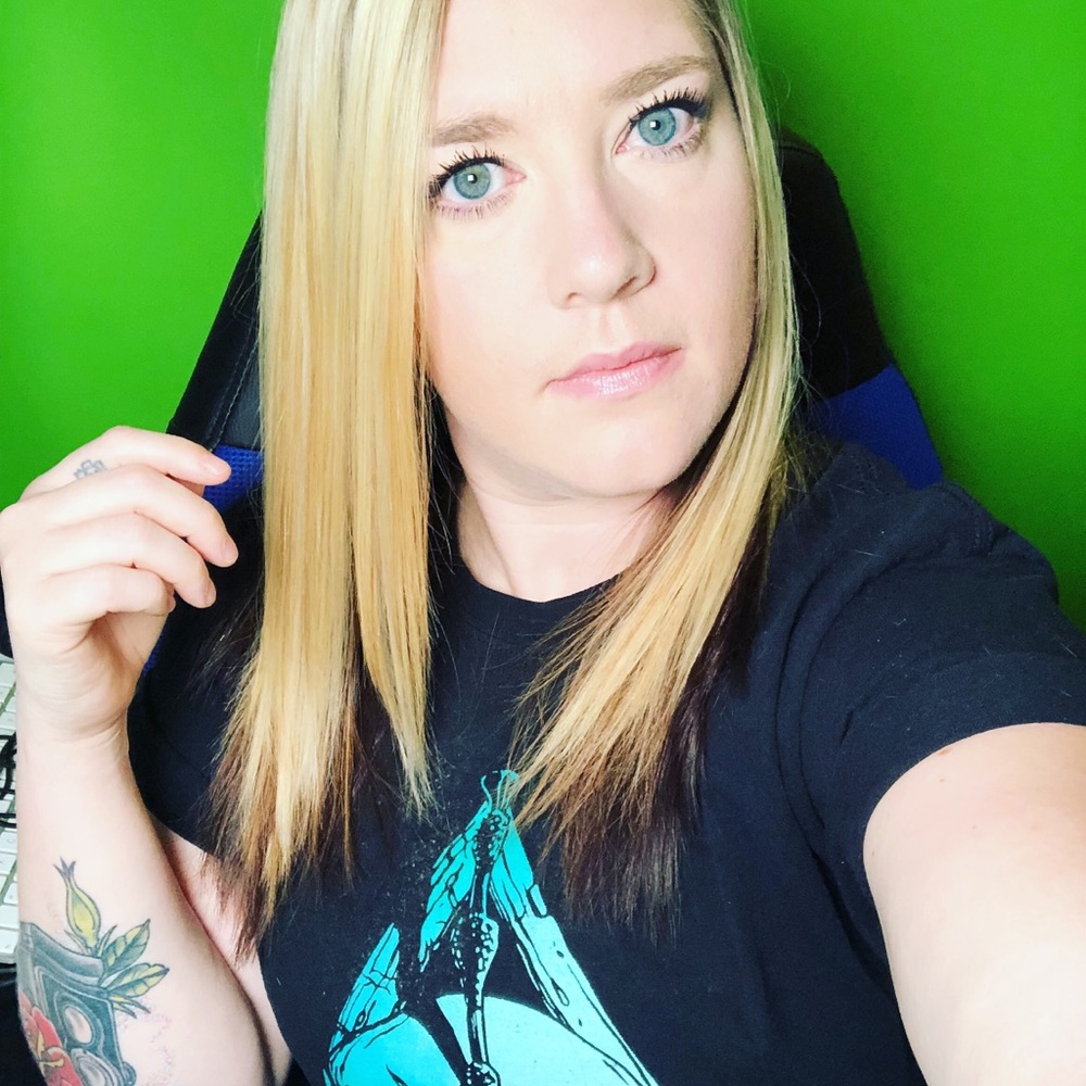 Meet your Posher, Ashley